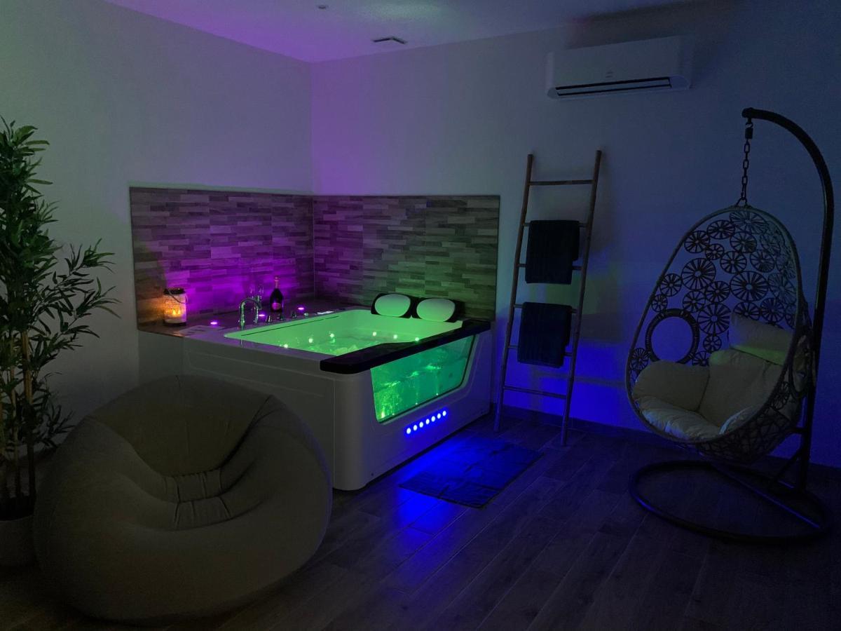 Appartement Cosy Jacuzzy Luxe Gare De Toulon Exteriér fotografie